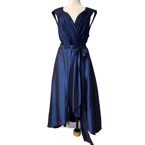R & M Richards Gown Formal Dress 20W Sapphire Blue Party Wedding Cruise NEW - Picture 1 of 14